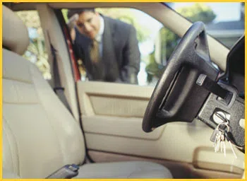 Miami Neighborhood Locksmith Miami, FL 305-744-5300 - 19-automotive-lockouts